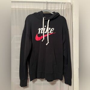 Men’s size medium Nike hoodie